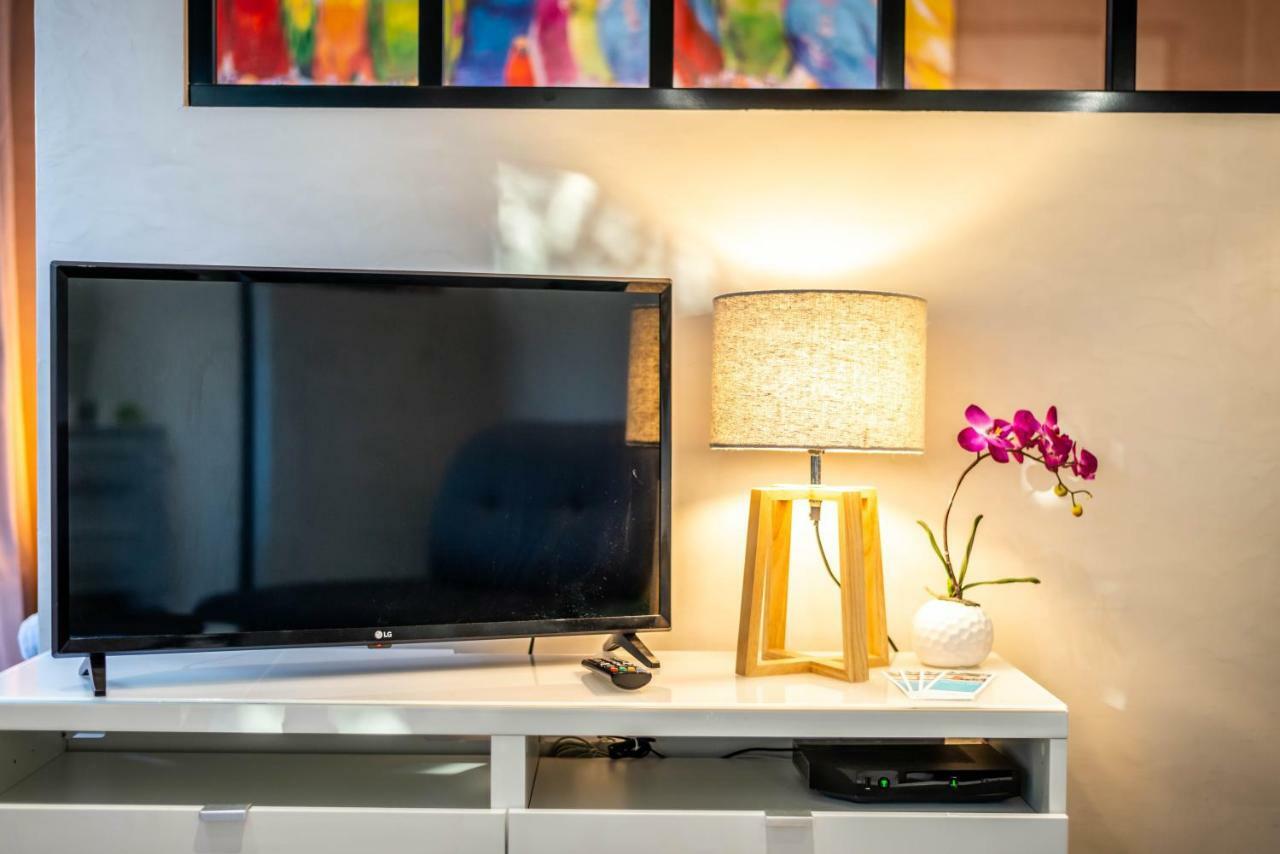 Le Chatelet- Parking Gratuit - Cosy Et Design - A 10 Mn De Geneve Annemasse Εξωτερικό φωτογραφία